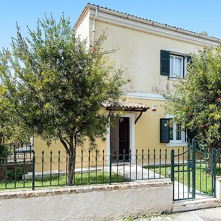 Holiday home Maritasa House